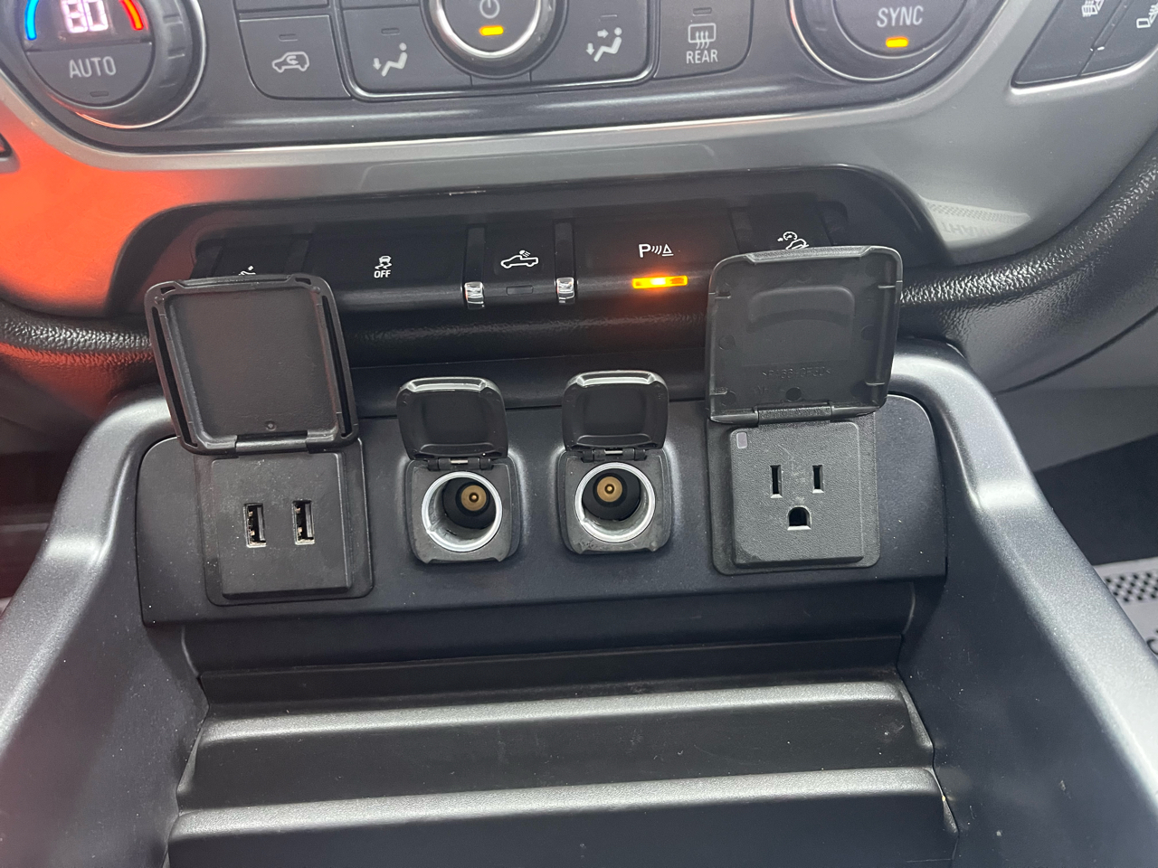 Chevrolet Silverado 1500 4WD Crew Cab 143.5" LT 2017