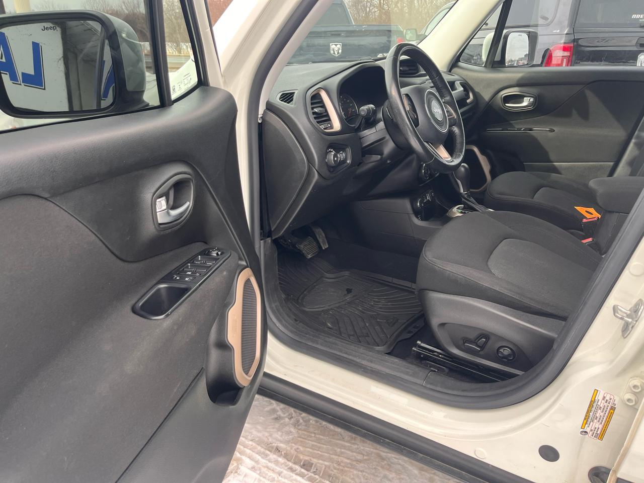 Jeep Renegade Latitude 4WD 2016