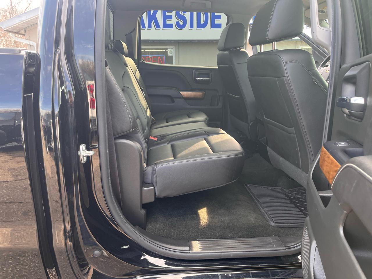 Chevrolet Silverado 1500 4WD Crew Cab 143.5" LTZ 2017