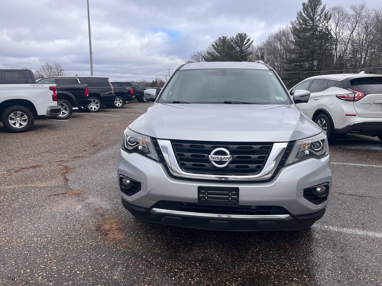 Nissan Pathfinder SL 2020