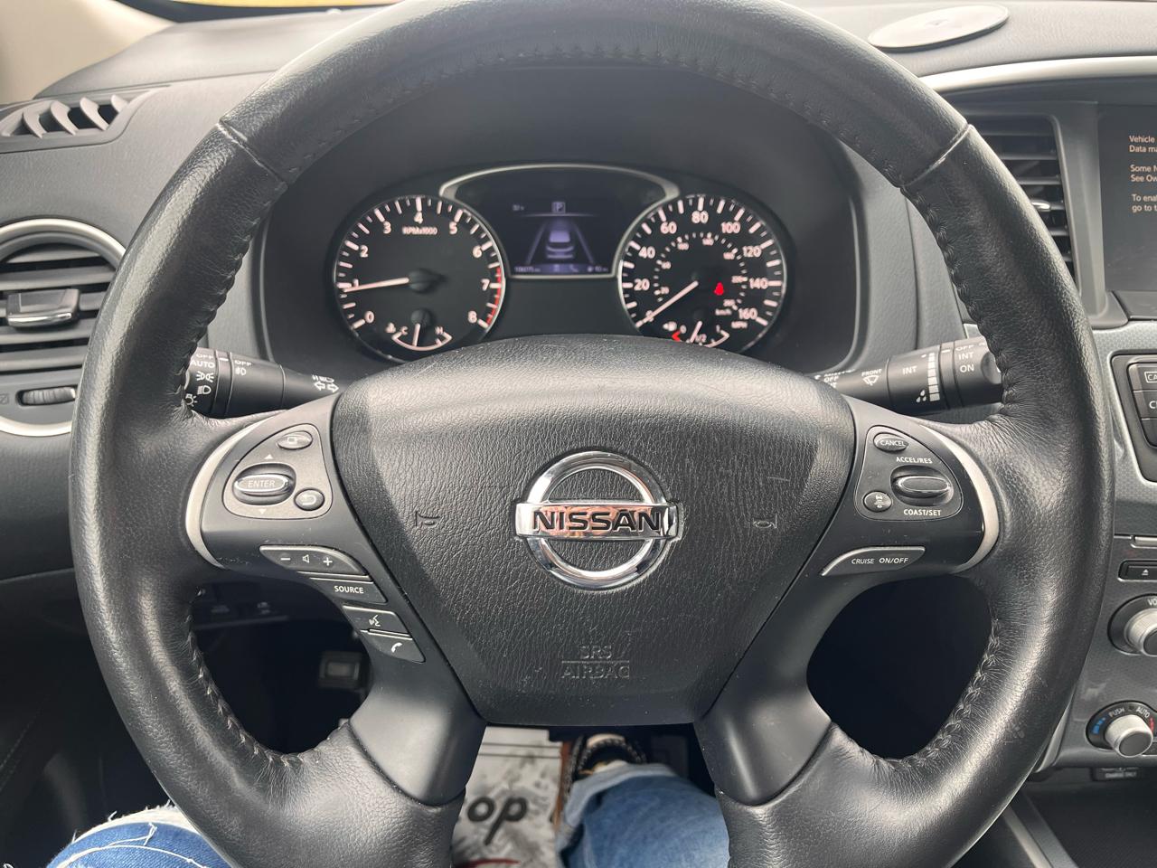 Nissan Pathfinder SL 2020