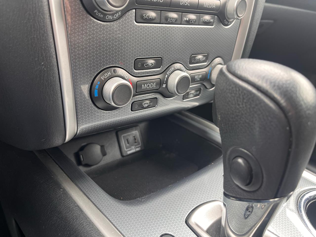 Nissan Pathfinder SL 2020