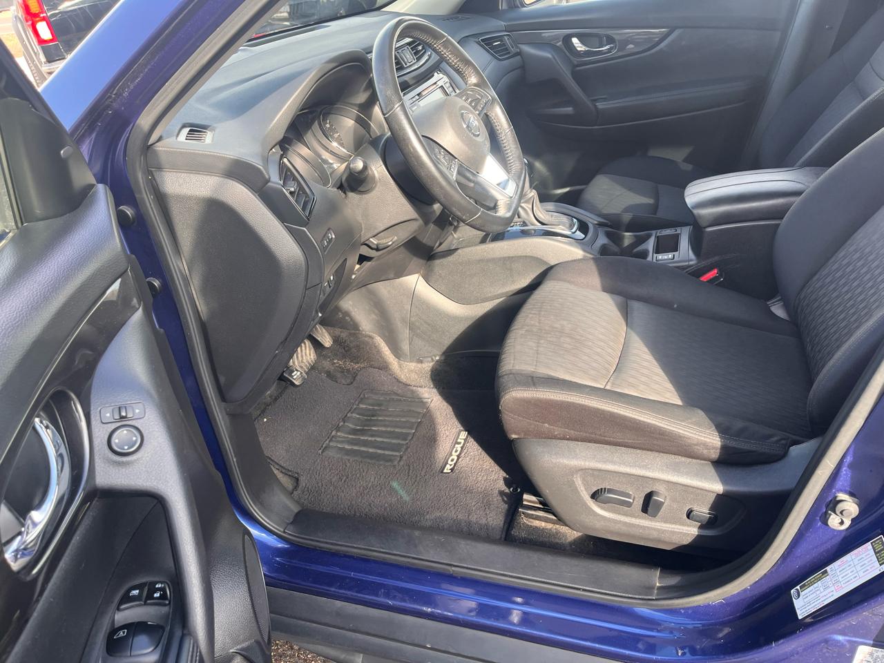 Nissan Rogue SV 2WD 2019