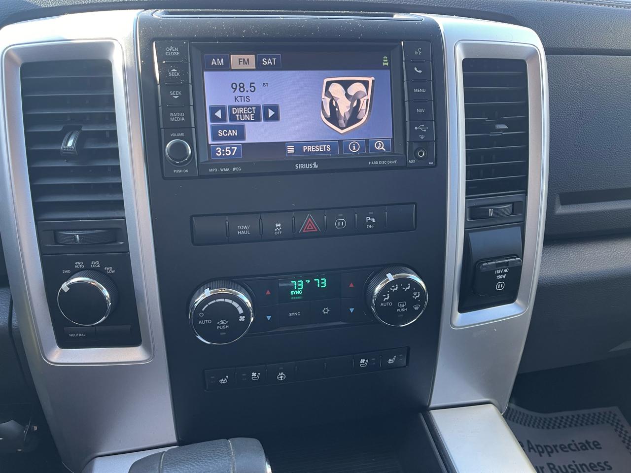 RAM 1500 4WD Crew Cab 140.5" Sport 2011