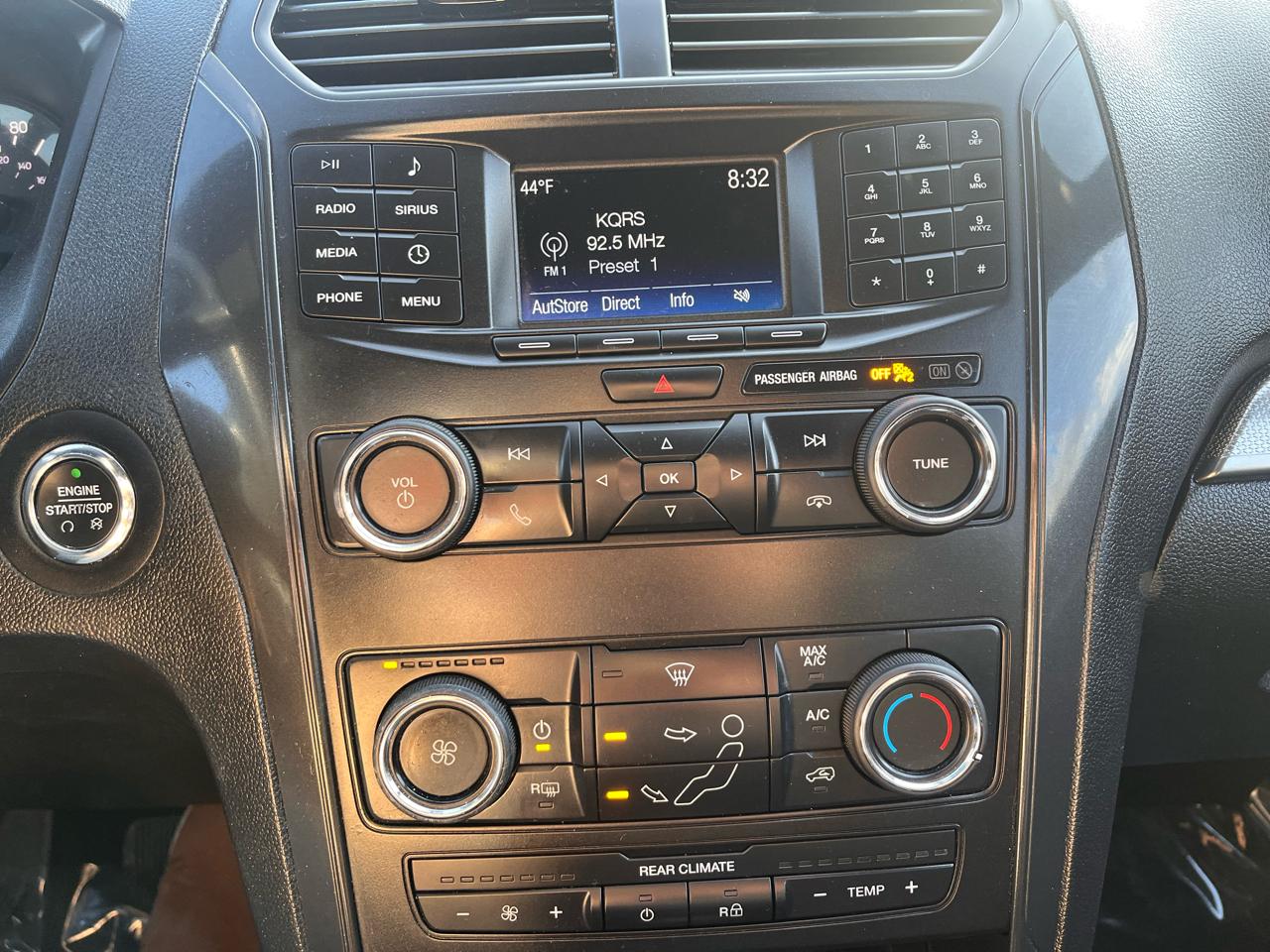 Ford Explorer 4dr XLT 2018