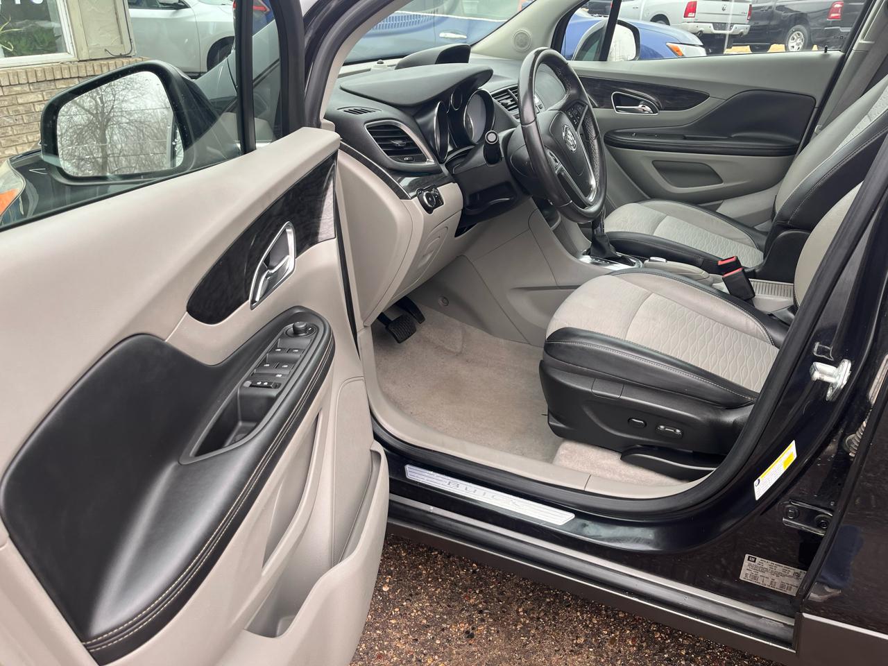 Buick Encore Convenience FWD 2015