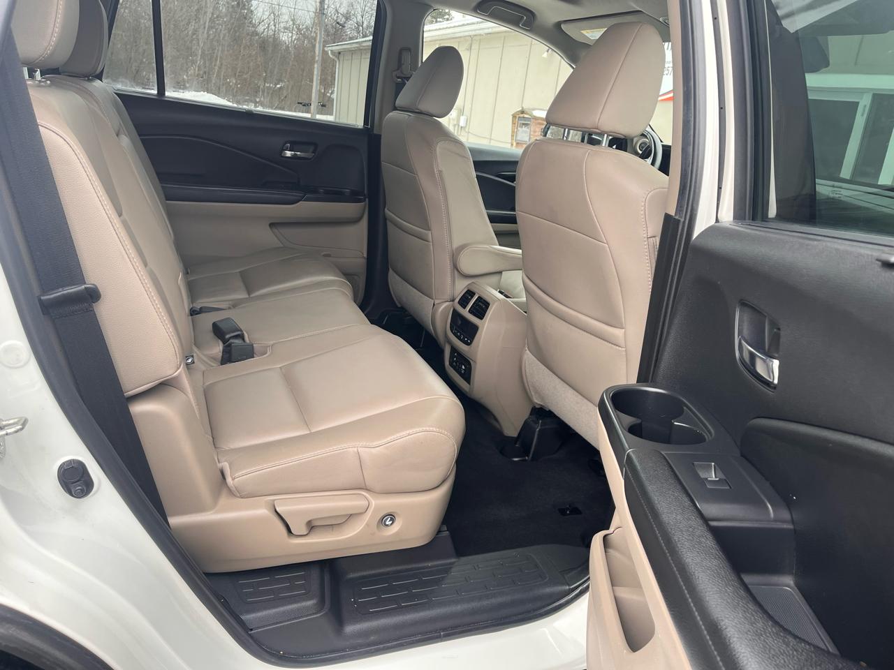 Honda Pilot Touring 4WD 2017