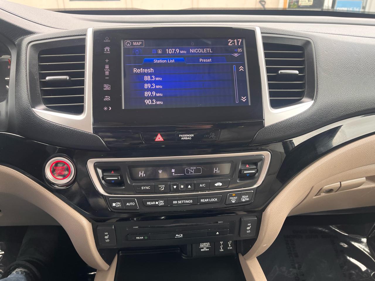 Honda Pilot Touring 4WD 2017