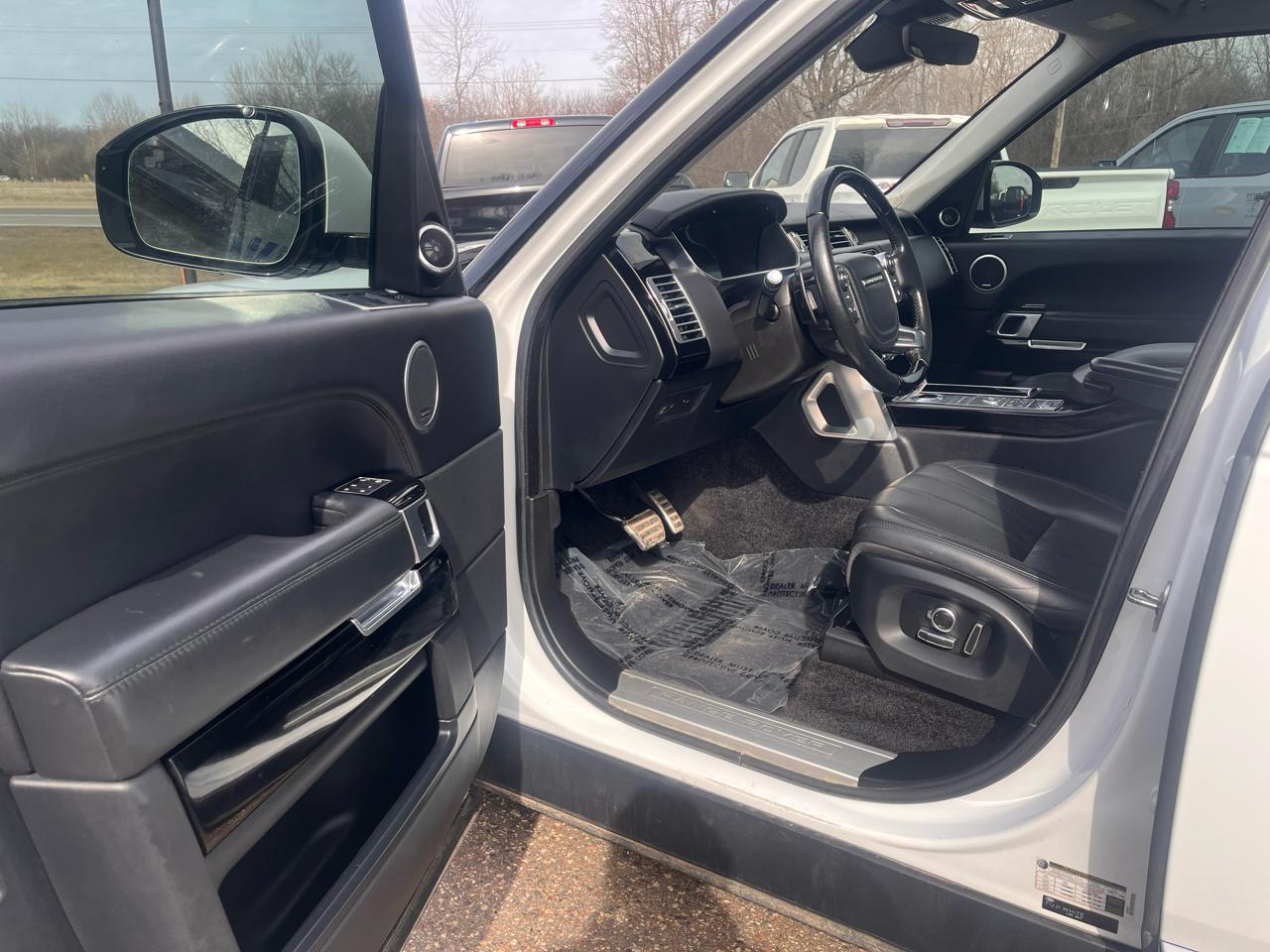 Land Rover Range Rover Supercharged 2017