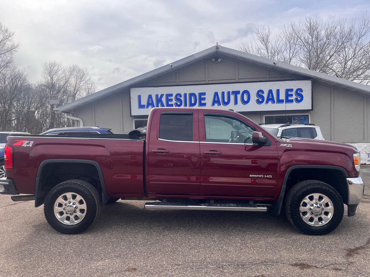 2015 GMC Sierra 2500HD 4WD Double Cab 162" SLE