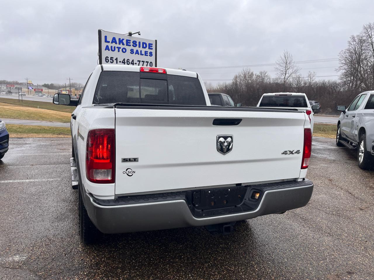 RAM 1500 4WD Crew Cab 140.5" Outdoorsman 2011