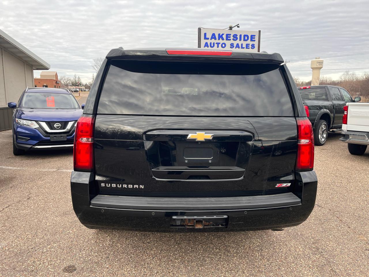 Chevrolet Suburban LT 4WD 2016