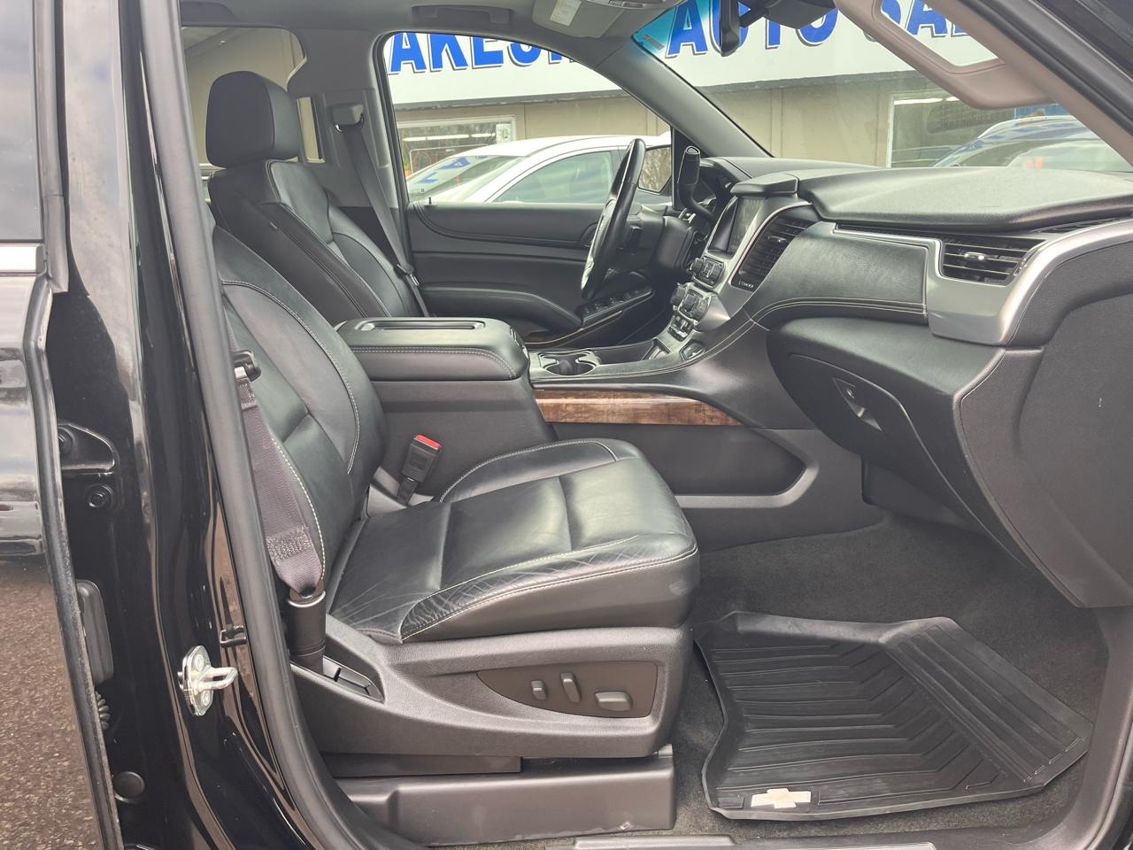 Chevrolet Suburban LT 4WD 2016