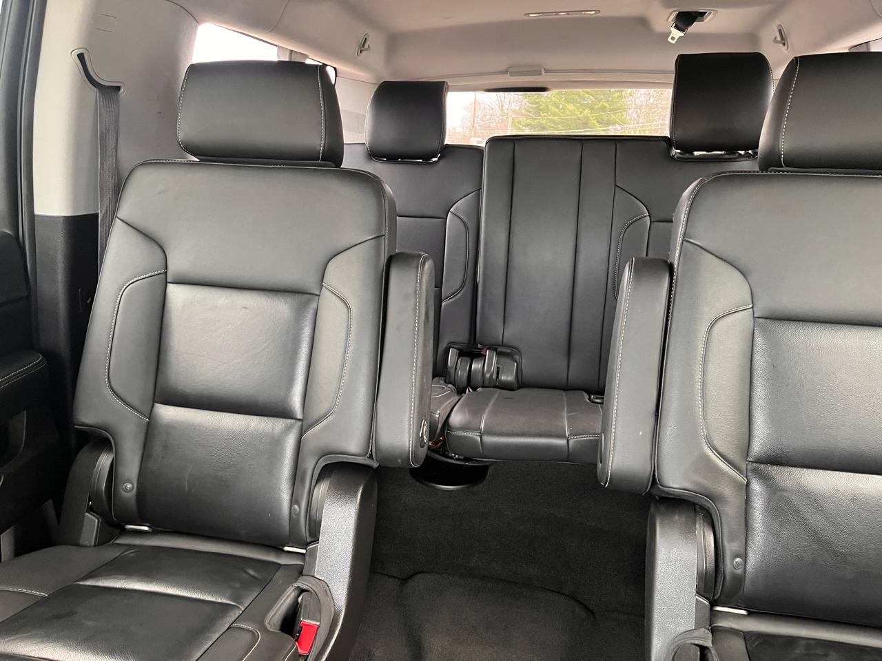 Chevrolet Suburban LT 4WD 2016