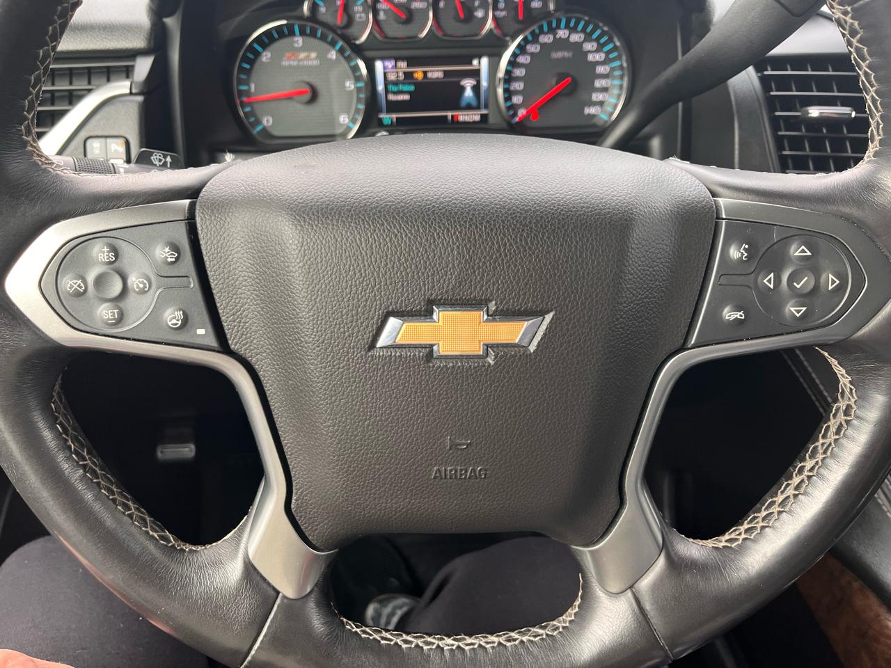 Chevrolet Suburban LT 4WD 2016