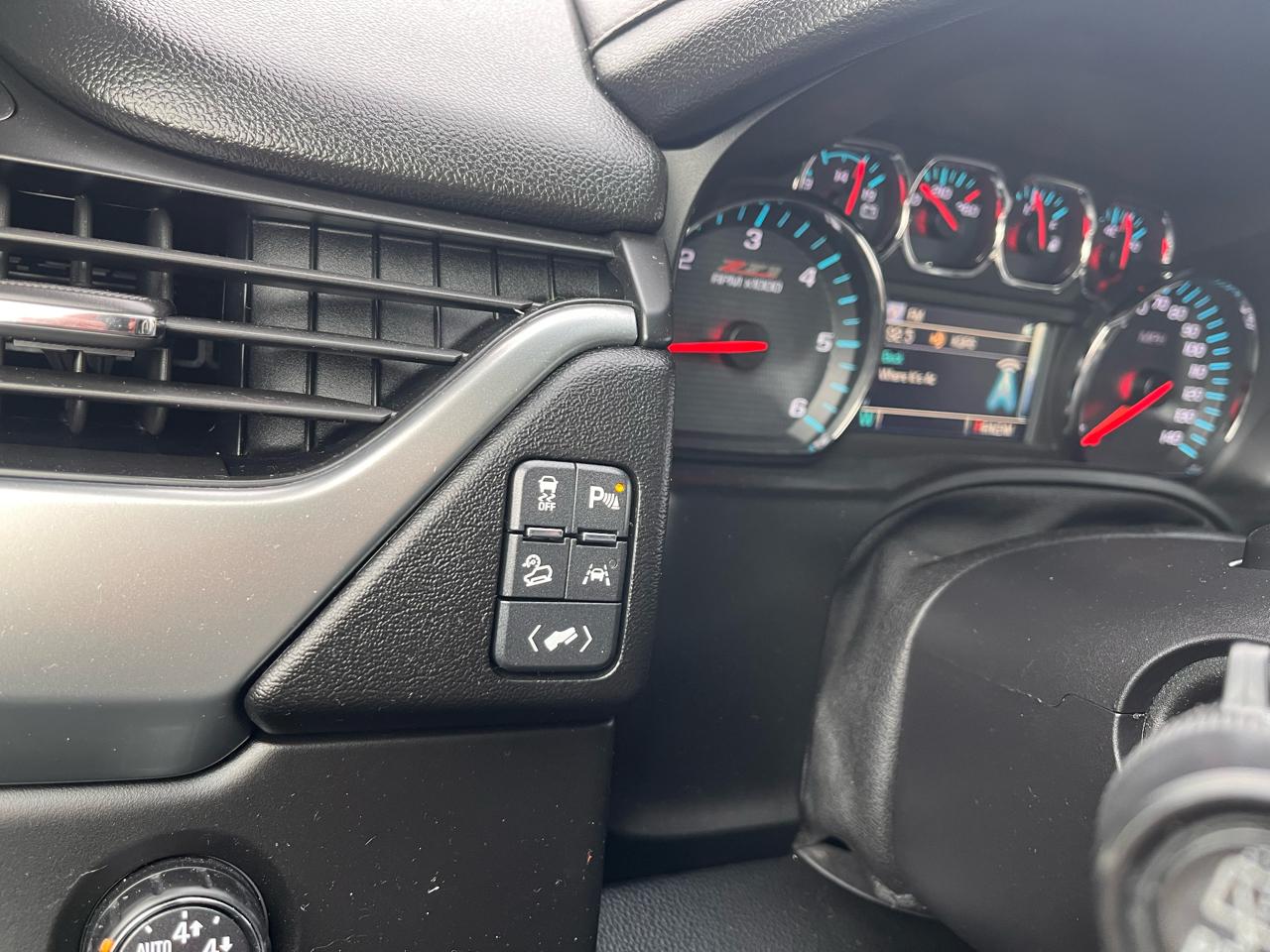 Chevrolet Suburban LT 4WD 2016