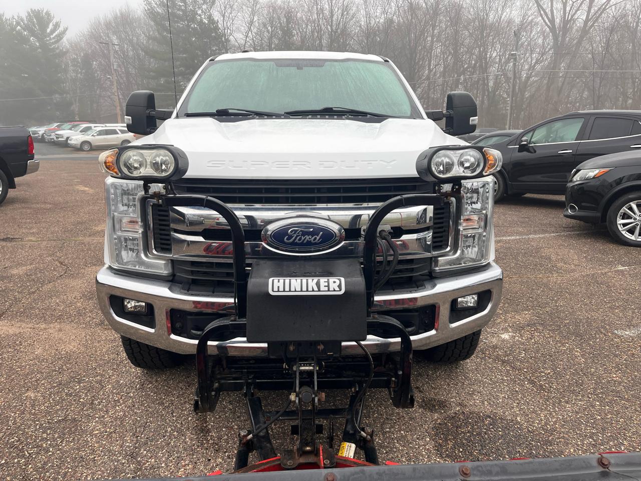 Ford F-250 Crew Cab  2019