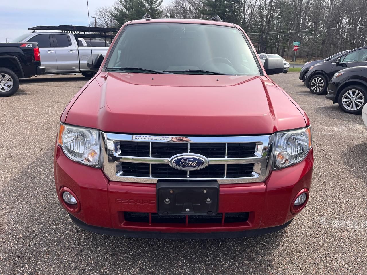 Ford Escape XLT FWD 2010