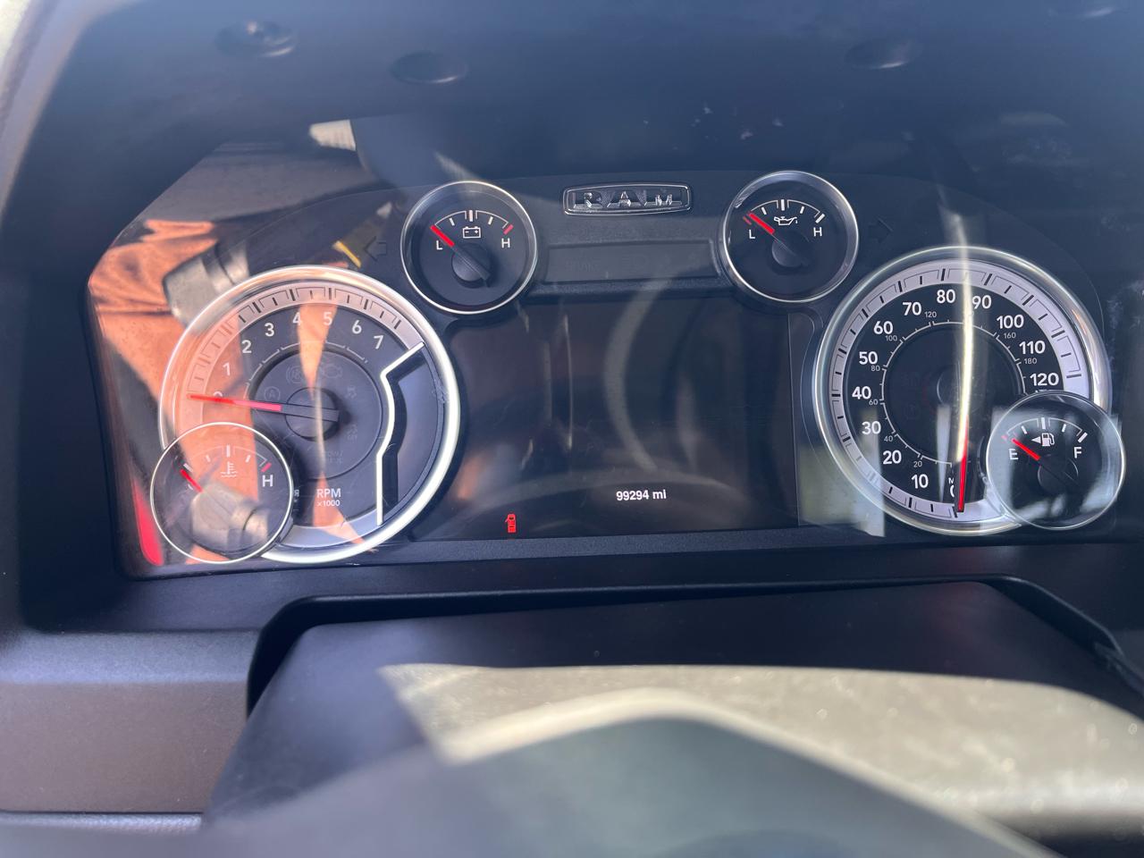 RAM 1500 4WD Crew Cab 140.5" Big Horn 2013