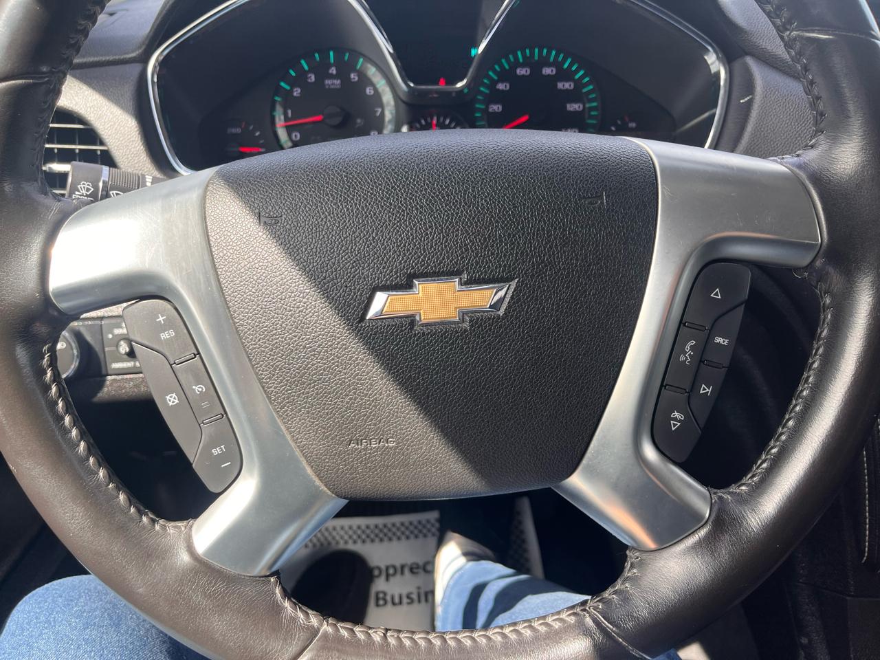 Chevrolet Traverse 2LT FWD 2013