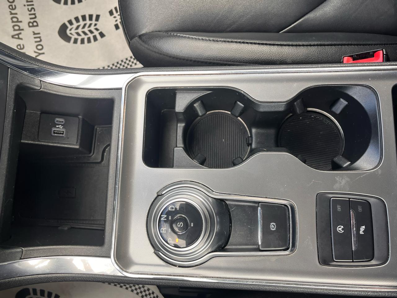 Ford Edge Titanium AWD 2022
