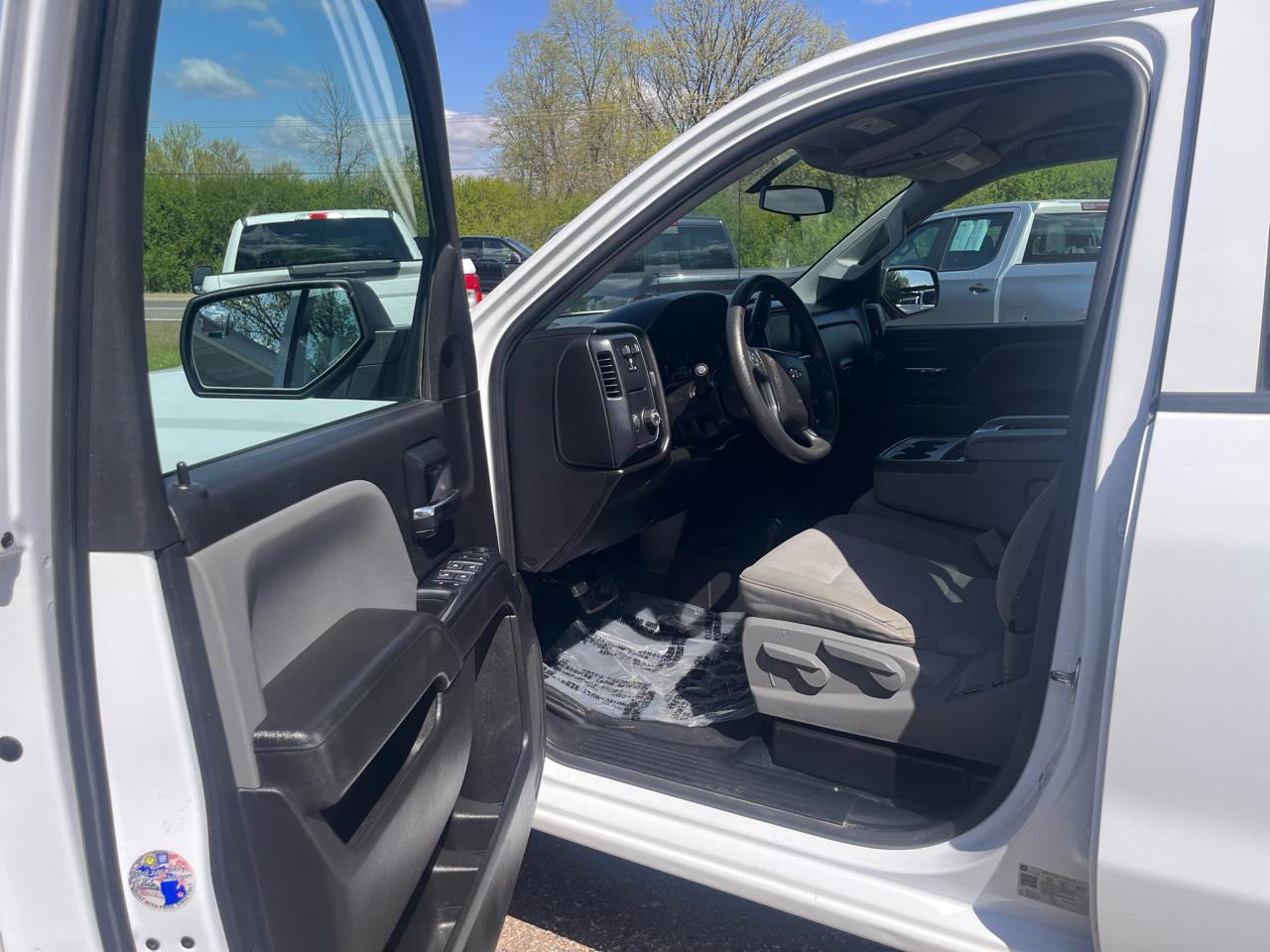 Chevrolet Silverado 1500 4WD Crew Cab 143.5" Work Truck 2018