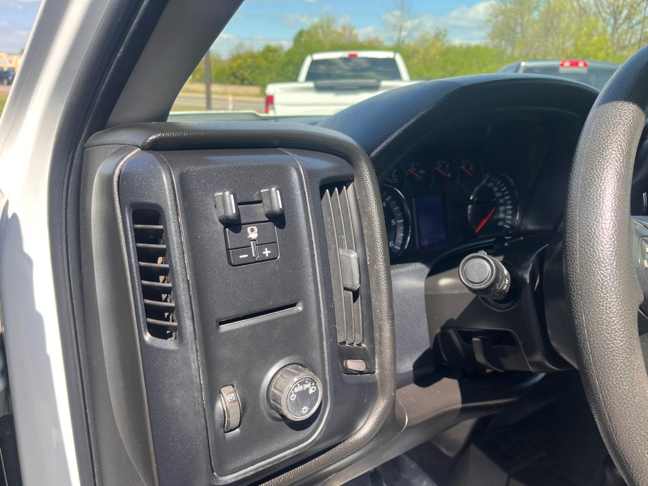 Chevrolet Silverado 1500 4WD Crew Cab 143.5" Work Truck 2018