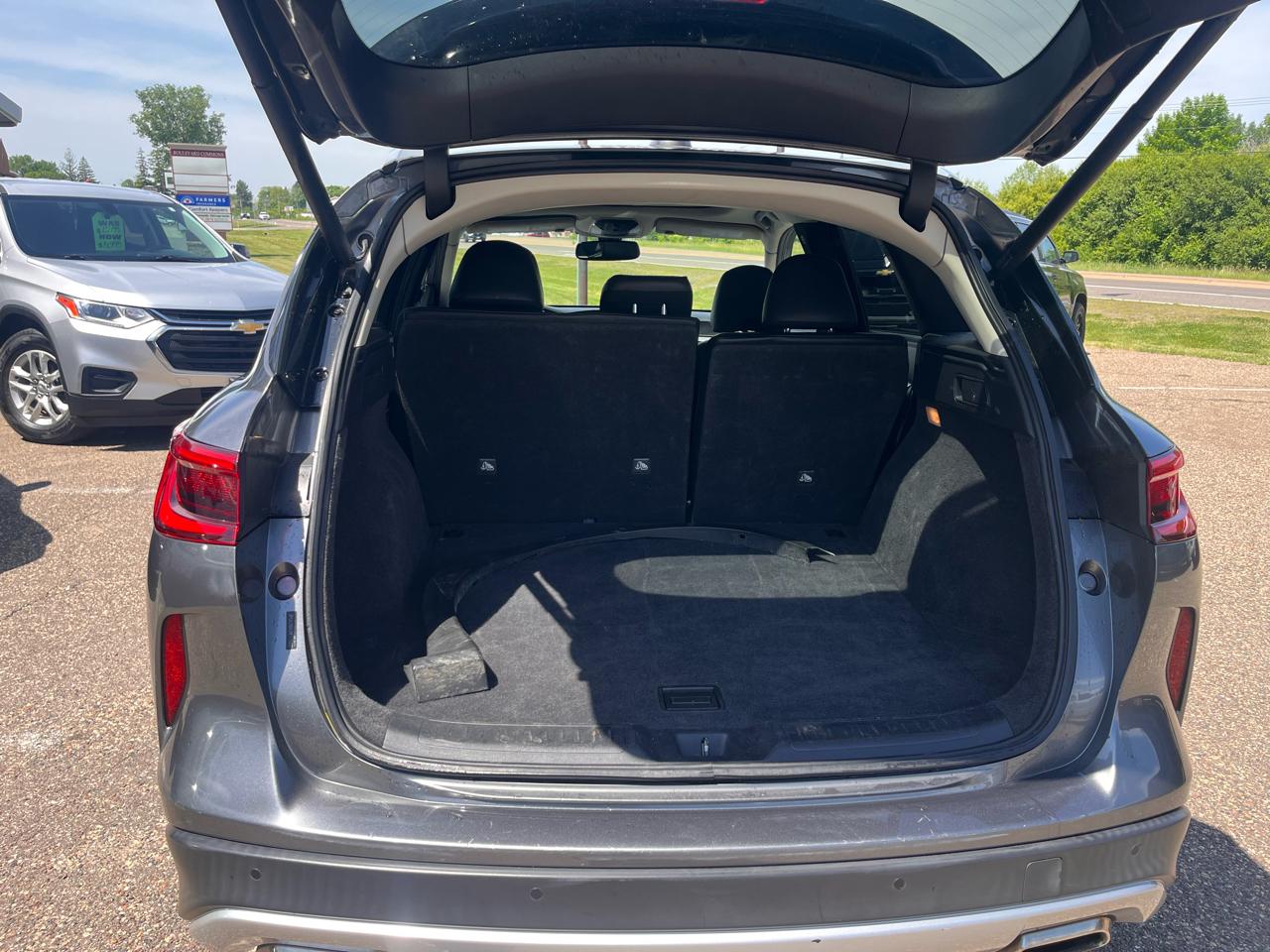 Infiniti QX50 LUXE 2021