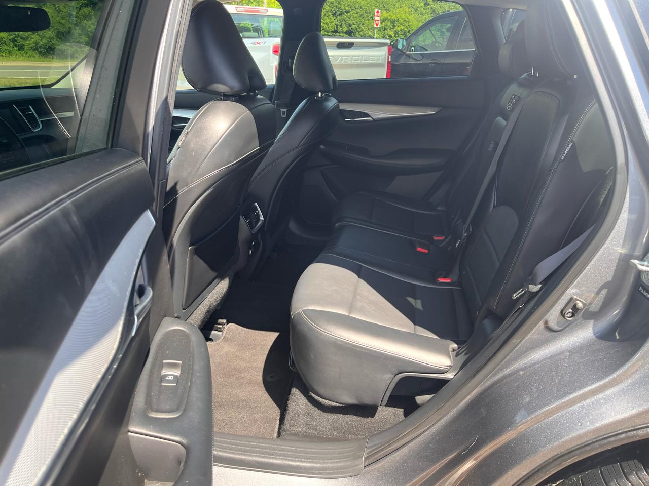 Infiniti QX50 LUXE 2021
