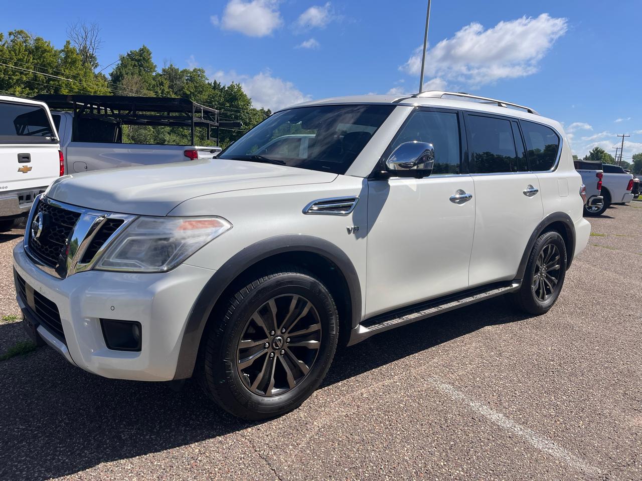 Nissan Armada Platinum AWD 2017