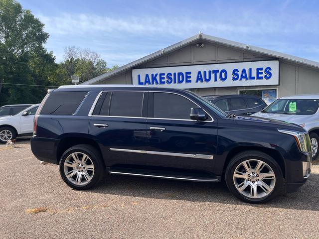 2017 Cadillac Escalade Luxury 4WD