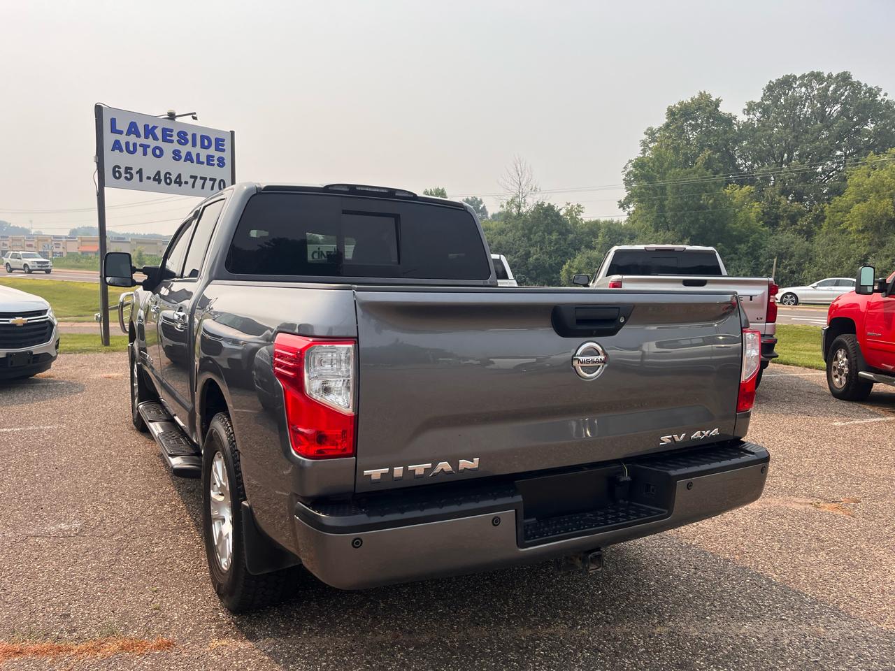 Nissan Titan 4x4 Crew Cab SV 2018