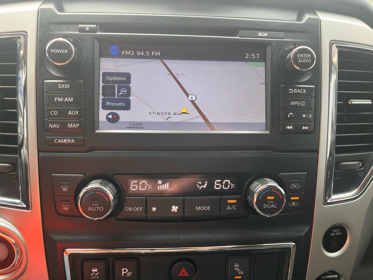 Nissan Titan 4x4 Crew Cab SV 2018