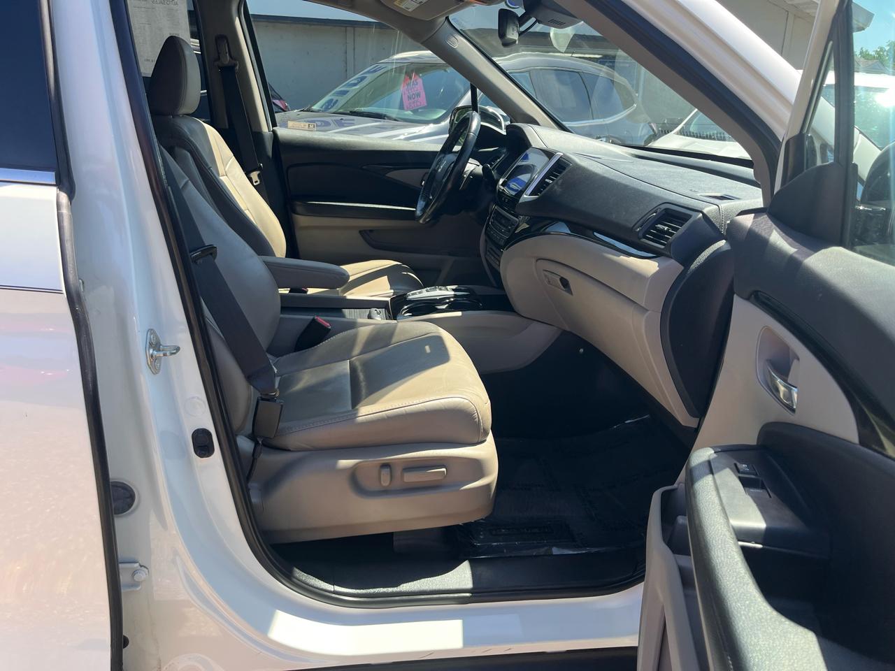 Honda Pilot Touring 4WD 2017