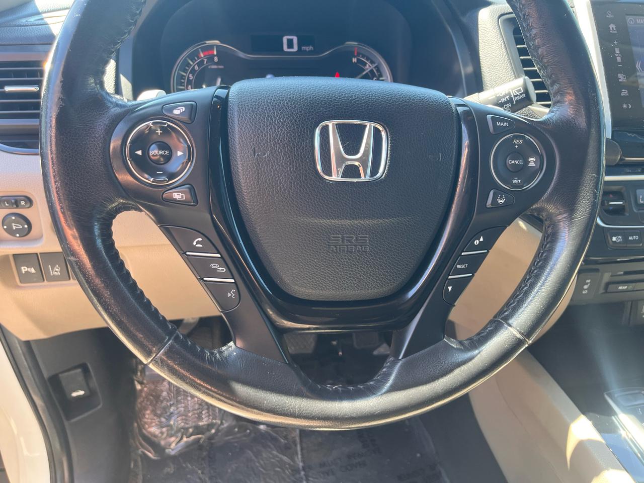 Honda Pilot Touring 4WD 2017