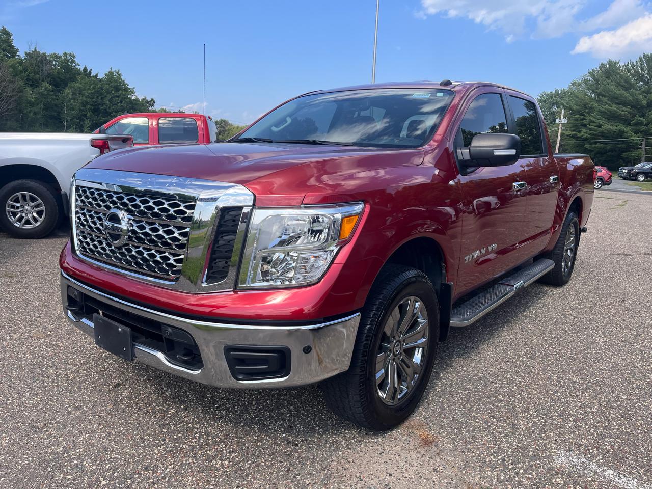 Nissan Titan 4x4 Crew Cab SV 2019