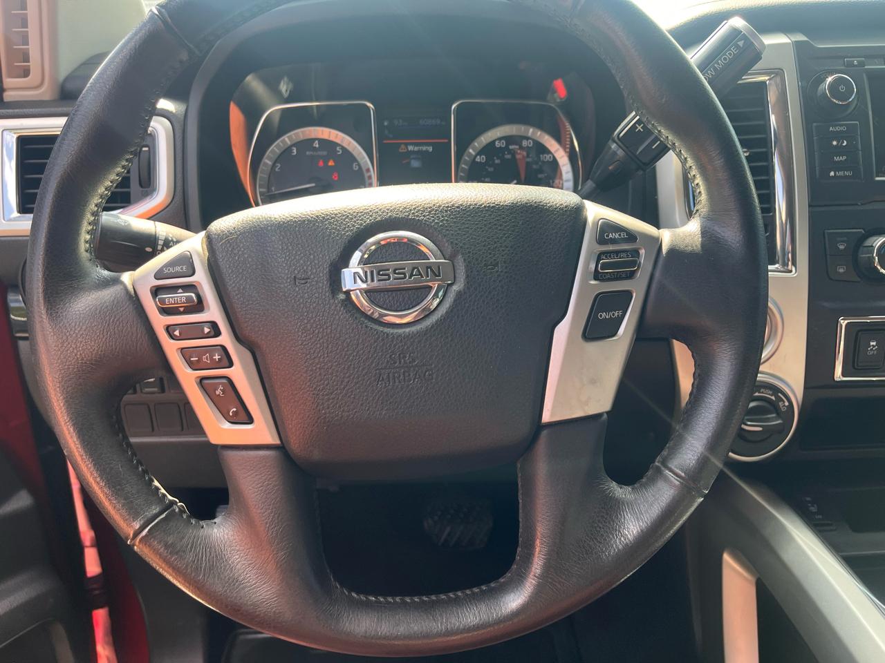 Nissan Titan 4x4 Crew Cab SV 2019