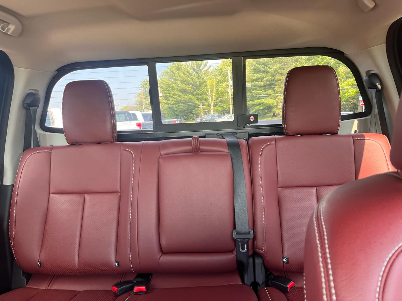 Nissan Titan 4x4 Crew Cab SV 2019
