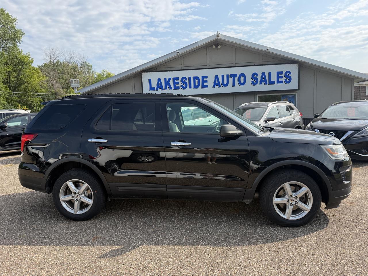 Ford Explorer Base 4WD 2018