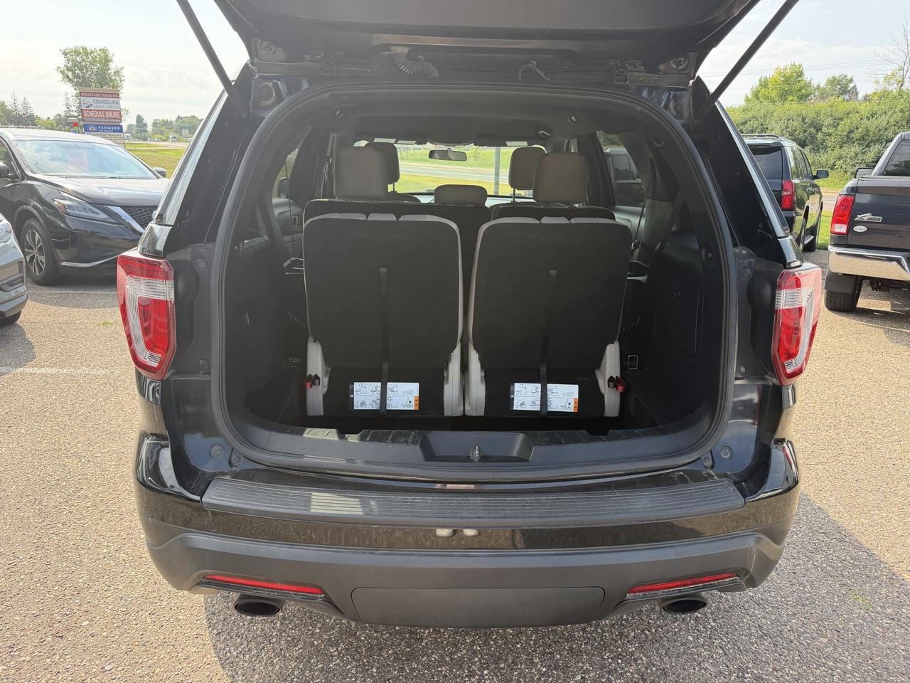 Ford Explorer Base 4WD 2018