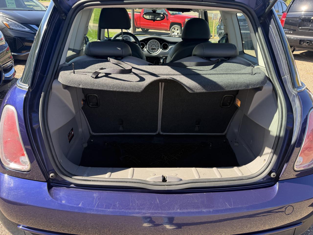 MINI Cooper Base 2005