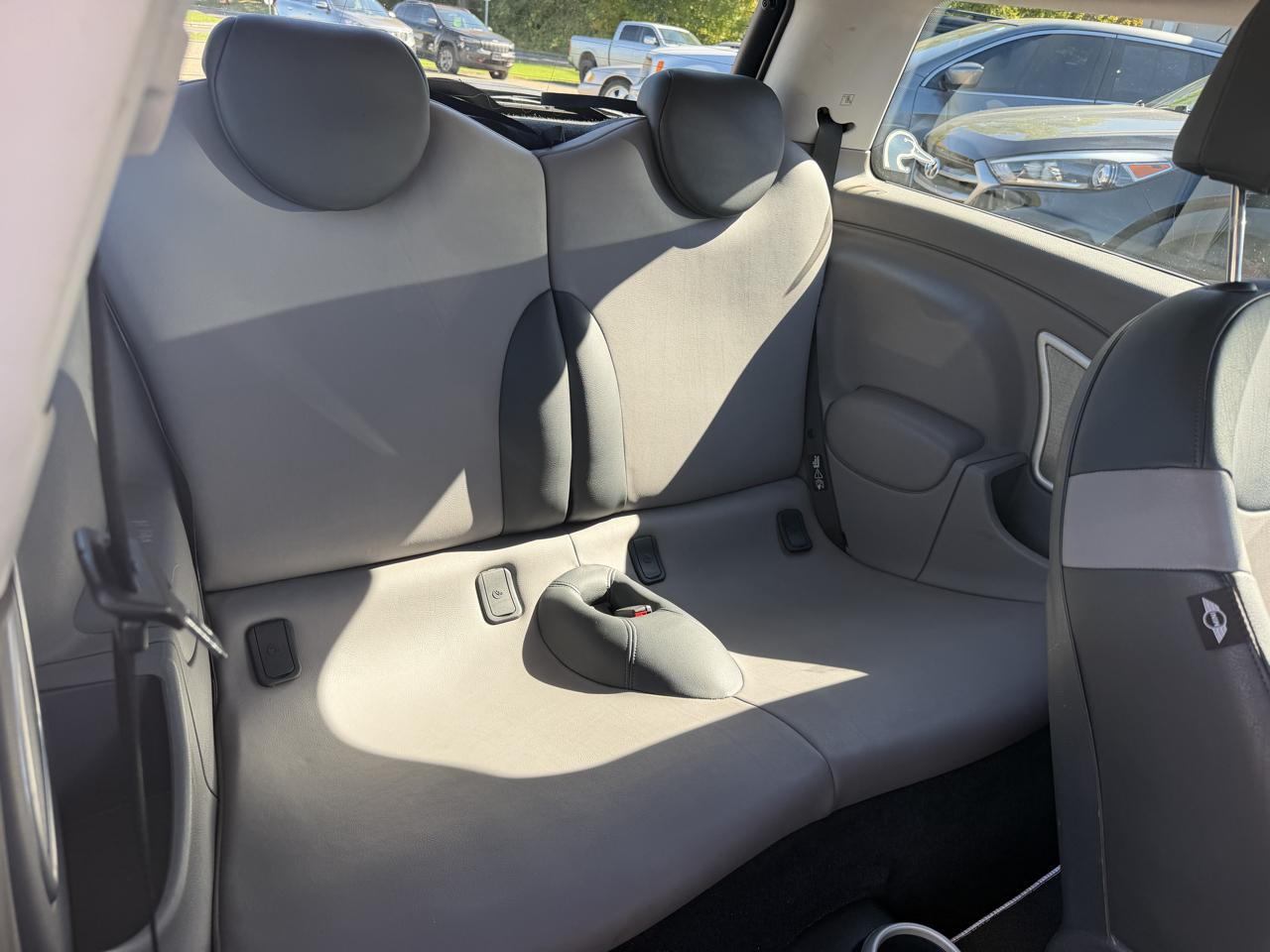 MINI Cooper Base 2005