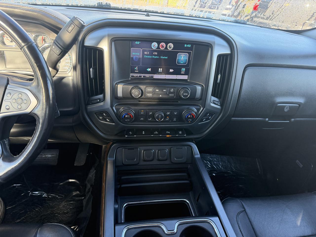 Chevrolet Silverado 1500 LTZ Crew Cab 4WD 2015