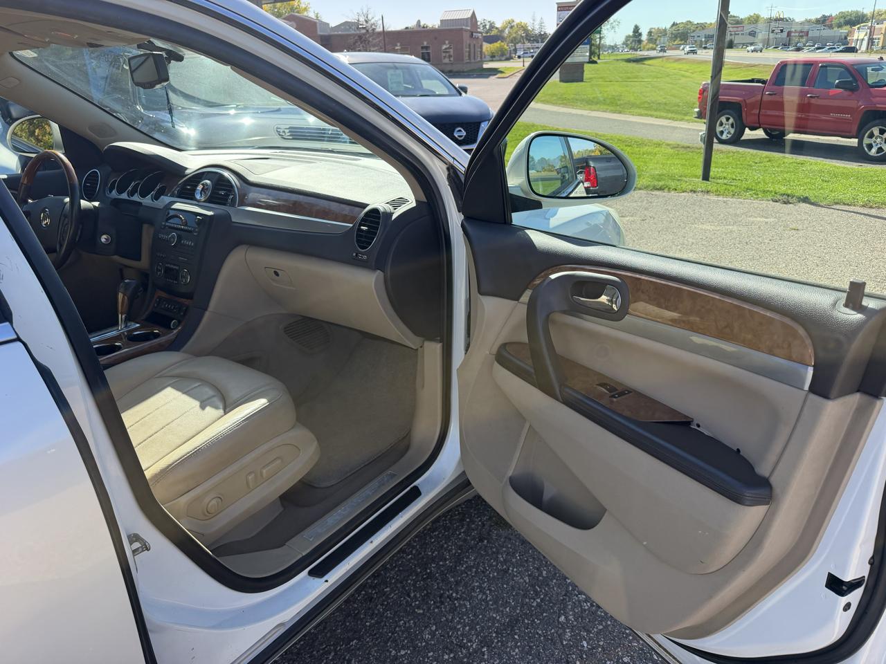 Buick Enclave Leather AWD 2012
