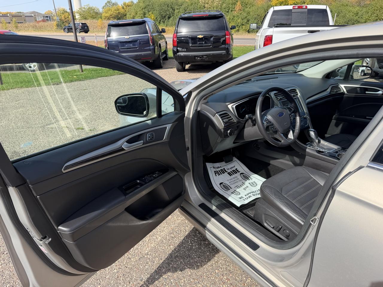 Ford Fusion SE AWD 2016