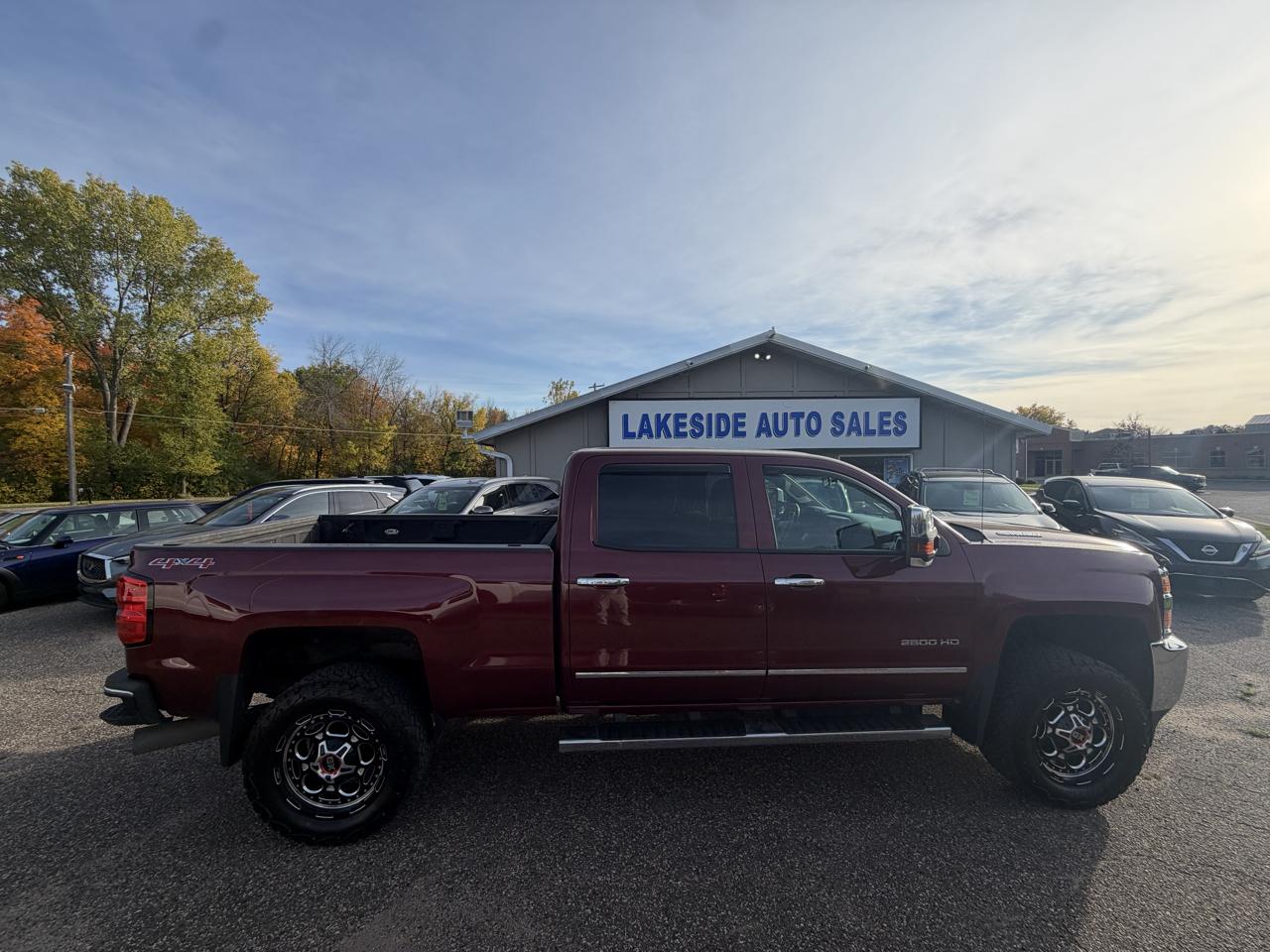 Chevrolet Silverado 2500HD LTZ Crew Cab 4WD 2015