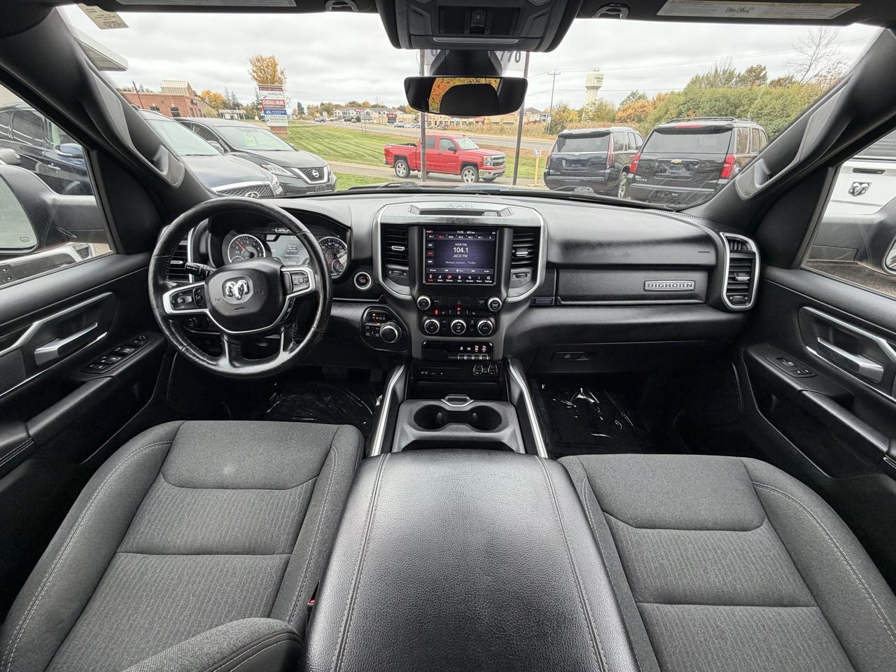 RAM 1500 Big Horn Crew Cab SWB 4WD 2019