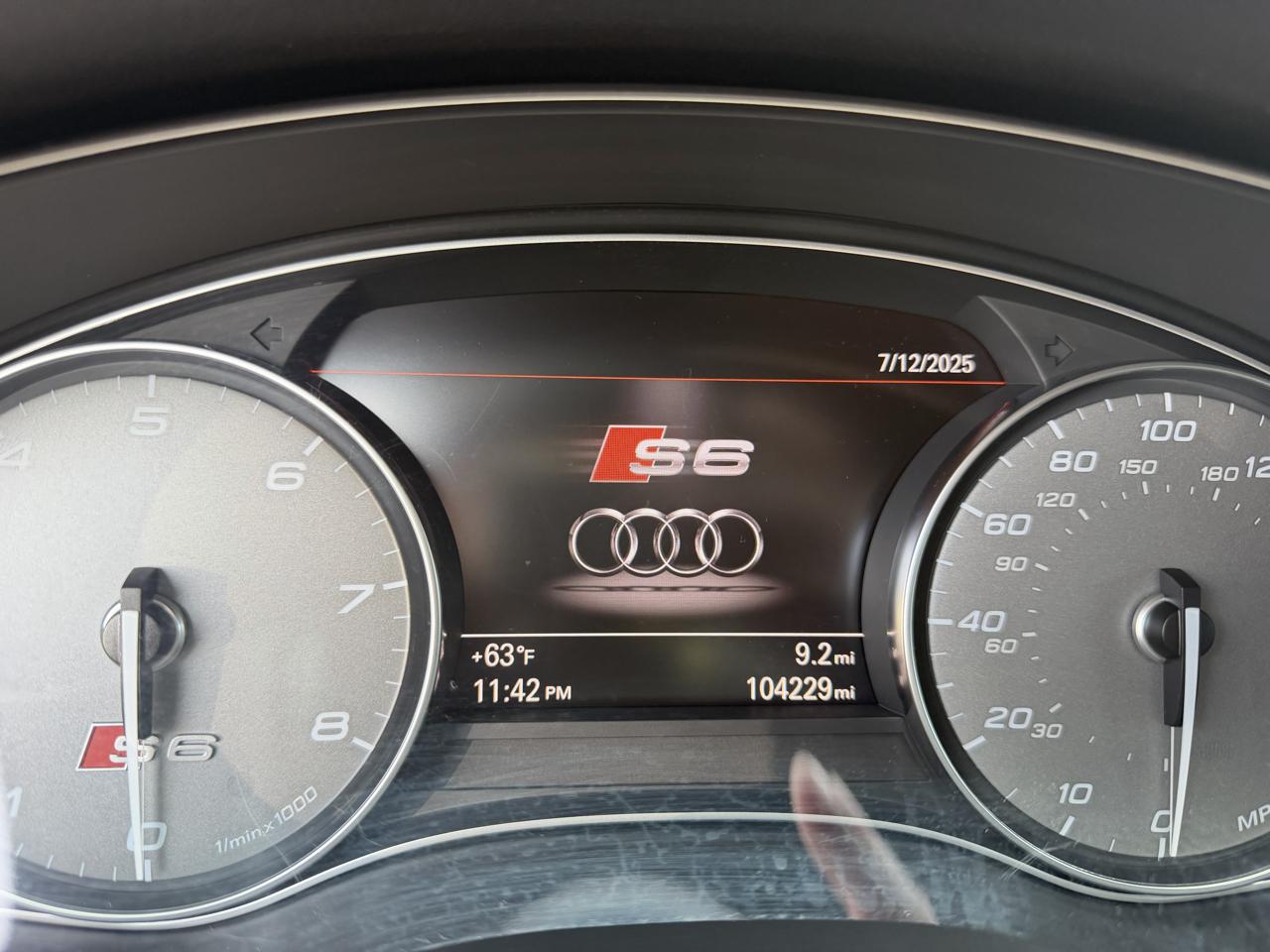 Audi S6 4.0 Prestige Sedan quattro S tronic 2015