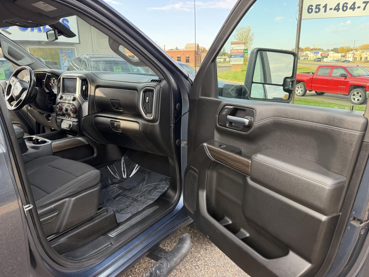 Chevrolet Silverado 1500 Limited LT Trail Boss Crew Cab Long Box 4WD 2022