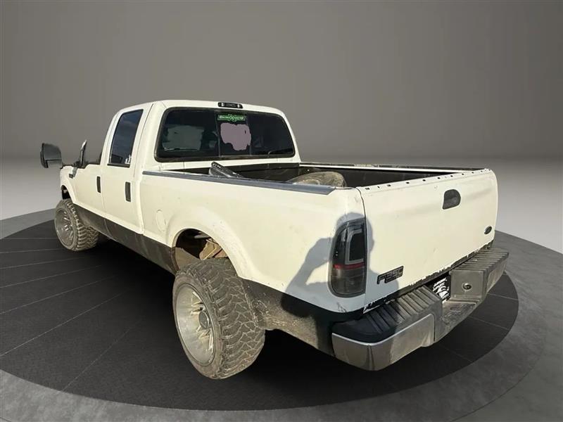 1999 Ford F-250 Lariat photo 3